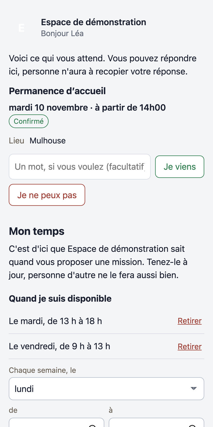La page « mes missions » d’une bénévole : une permanence confirmée, les boutons « Je viens » et « Je ne peux pas », ses créneaux de la semaine.